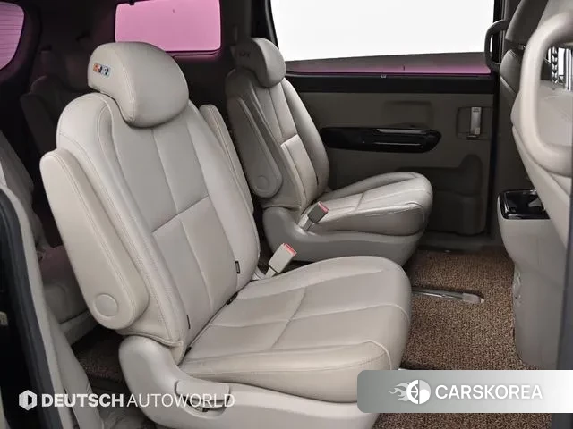 Kia The New Carnival 2018 Серый из Кореи, фото 2