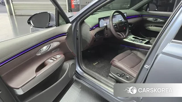 Genesis GV70 2025 Небесно-голубой из Кореи, фото 2