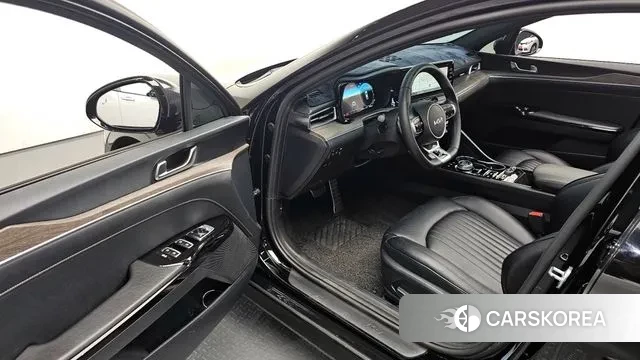 Kia K5 3rd generation 2021 Черный из Кореи, фото 2