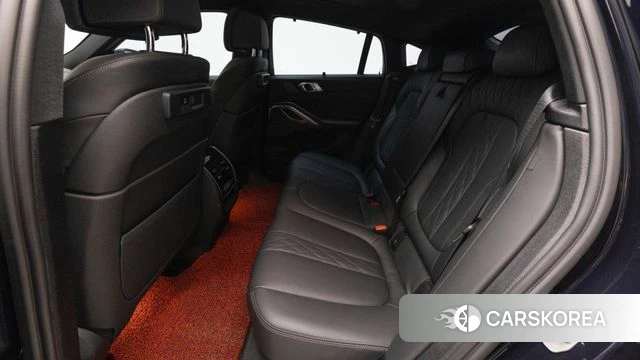 BMW X6 (G06) 2023 Черный из Кореи, фото 2