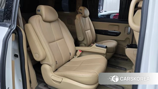 Kia The New Carnival 2019 Белый из Кореи, фото 2
