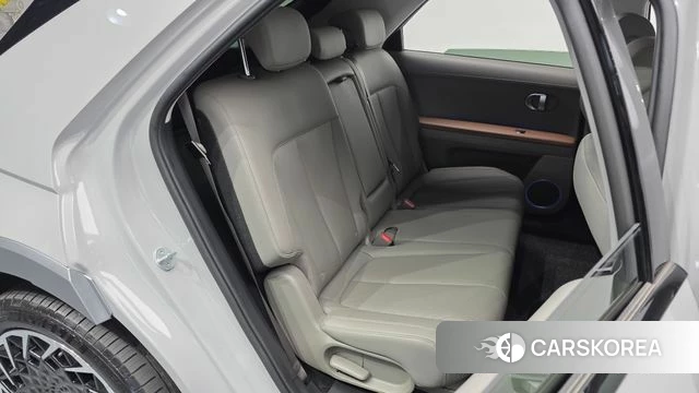 Hyundai Ionic 5 2023 Серебристо-серый из Кореи, фото 2