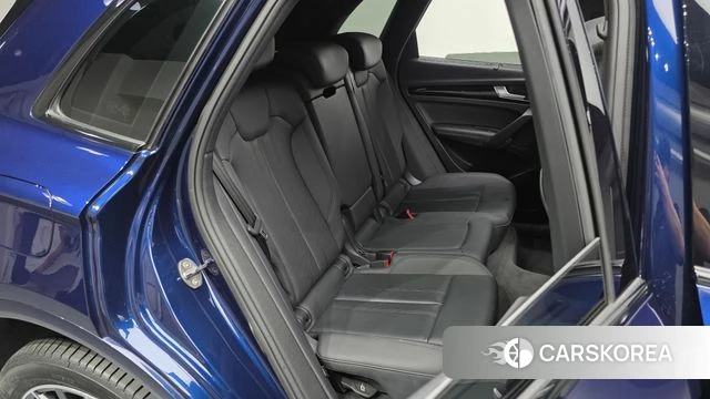 Audi Q5 (FY) 2024 Синий из Кореи, фото 2