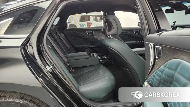 Kia K8 Hybrid 2024 Черный из Кореи, фото 2