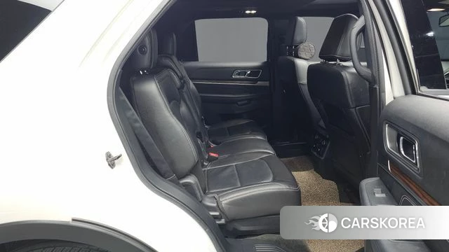 Ford Explorer 2018 Белый из Кореи, фото 2