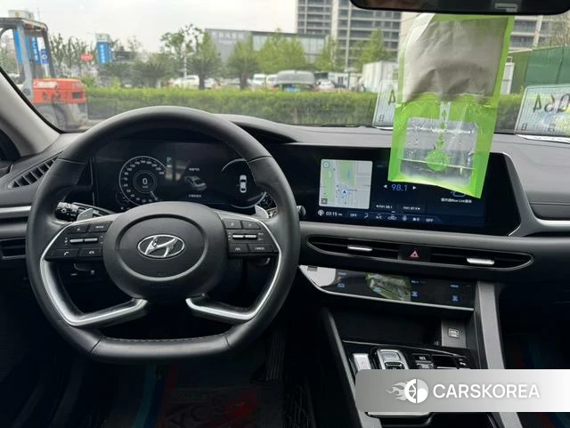 Hyundai Sonata 2022 Белый из Китая, фото 2