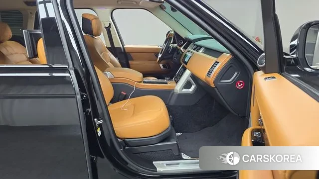 Land Rover Range Rover 4th Generation 2020 Черный из Кореи, фото 2