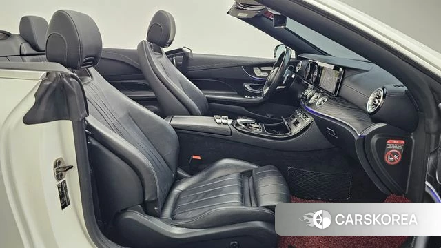 Mercedes-Benz E-Class W213 2018 Белый из Кореи, фото 2