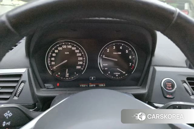 BMW 1 series 2019 Белый из Китая, фото 2