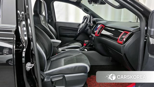 Ford Ranger 3rd Generation 2022 Черный из Кореи, фото 2