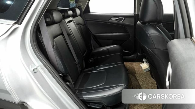 Kia Sportage 5th Generation 2022 Серебряный из Кореи, фото 2