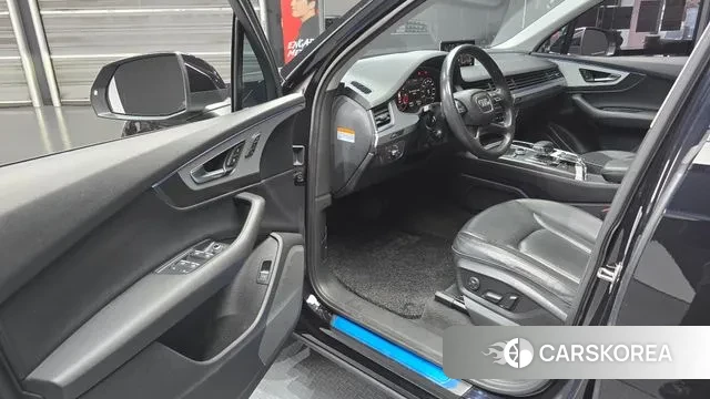 Audi Q7 (4M) 2019 Черный из Кореи, фото 2