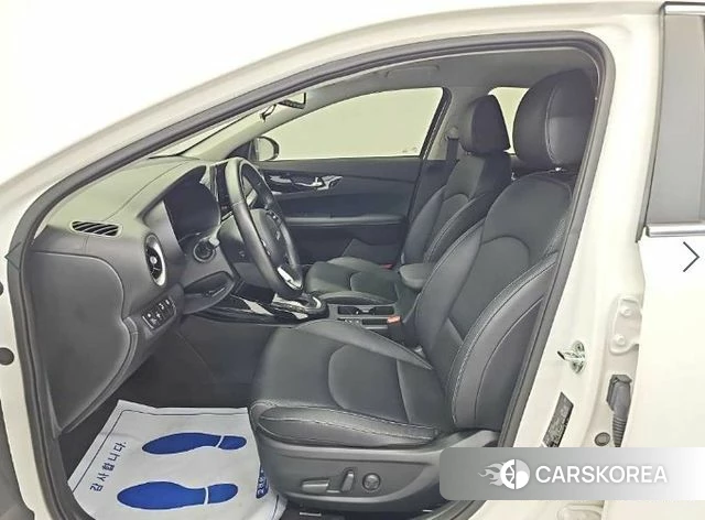 Kia The New K3 2nd generation 2022 Белый из Кореи, фото 2