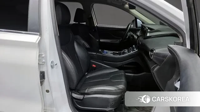 Hyundai The New Santa Fe 2022 Белый из Кореи, фото 2