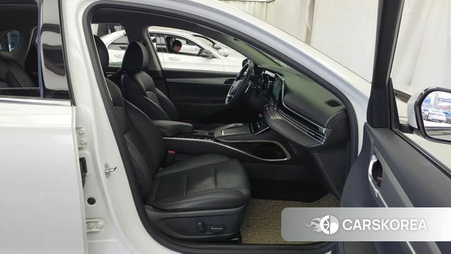 Hyundai The New Grandeur IG 2022 Белый из Кореи, фото 2