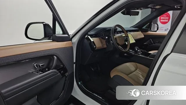 Land Rover Range Rover Sport 3rd Generation 2025 Белый из Кореи, фото 2