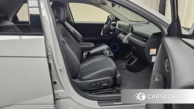 Hyundai Ionic 5 2021 Серебристо-серый из Кореи, фото 2