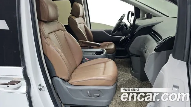 Hyundai Staria 2021 Белый из Кореи, фото 2