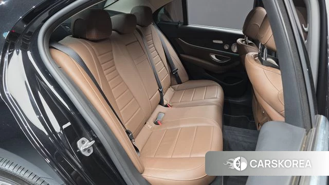 Mercedes-Benz E-Class W213 2019 Черный из Кореи, фото 2
