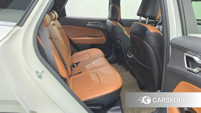 Kia Sportage 5th Generation 2021 Белый из Кореи, фото 2