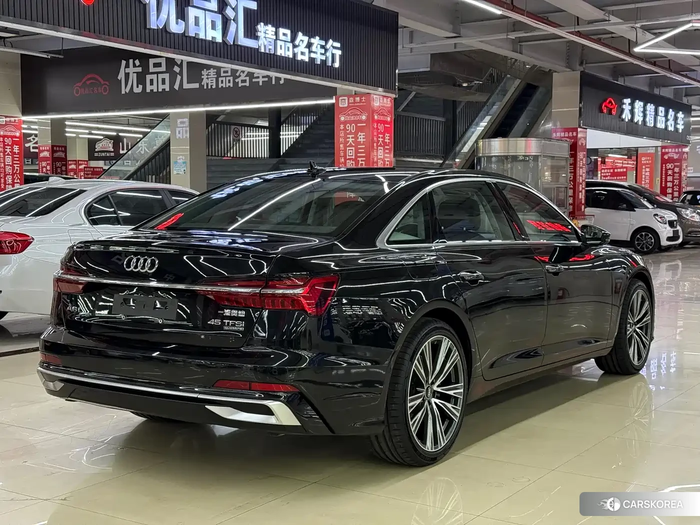 Audi A6L 2025 Черный из Китая, фото 2