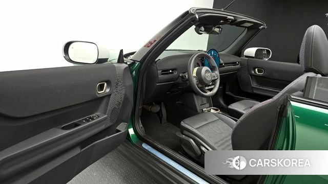 Mini Cooper C Convertible 4th Generation 2025 Темно-зеленый из Кореи, фото 2