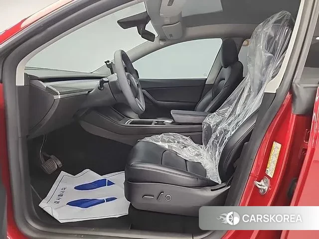 Tesla Model Y 2021 Красный из Кореи, фото 2