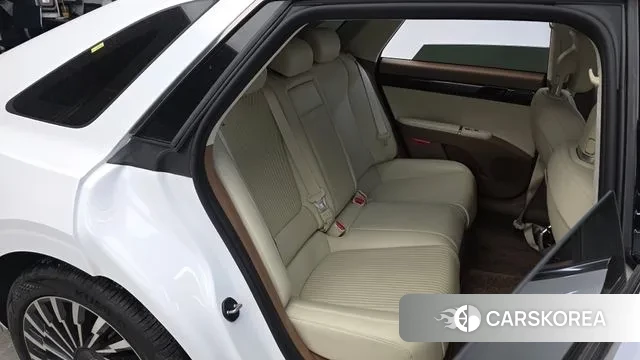 Hyundai Grandeur (GN7) 2023 Белый из Кореи, фото 2