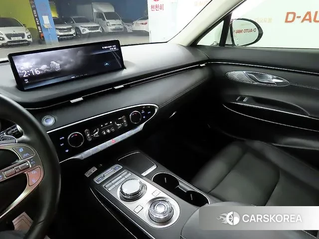 Genesis GV70 2021 Белый из Кореи, фото 2