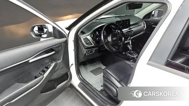 Kia Seltos 2020 Белый из Кореи, фото 2