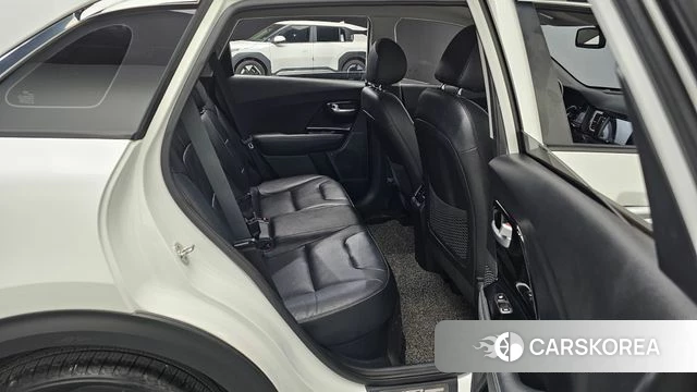 Kia Niro 2019 Белый из Кореи, фото 2