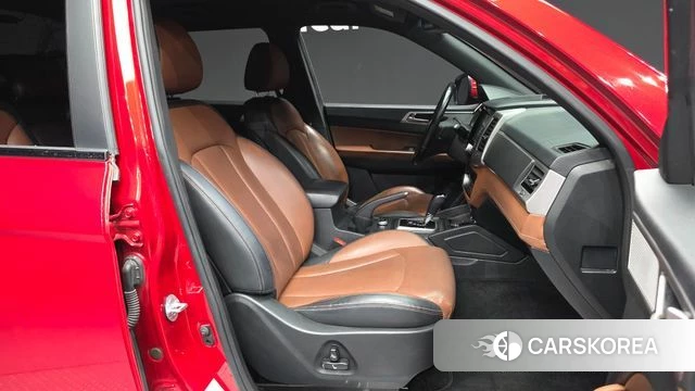 Ssangyong Rexton Sports 2018 Красный из Кореи, фото 2