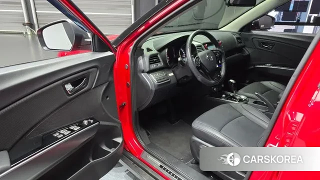 Ssangyong Tivoli Armor 2018 Красный из Кореи, фото 2