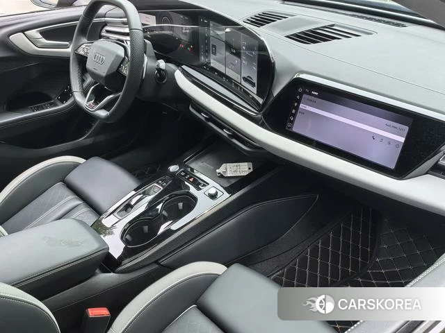 Audi A5L 2025 Фиолетовый из Китая, фото 2