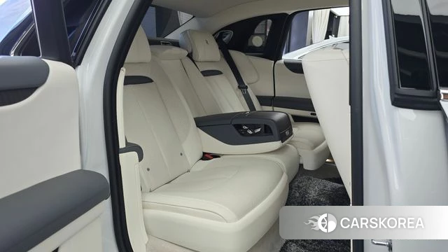 Rolls-Royce Ghost 2nd Generation 2021 Белый из Кореи, фото 2