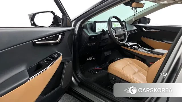 Kia EV6 2022 Серый из Кореи, фото 2