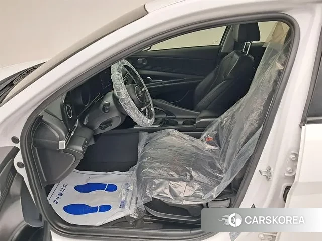 Hyundai Avante Hybrid (CN7) 2021 Белый из Кореи, фото 2