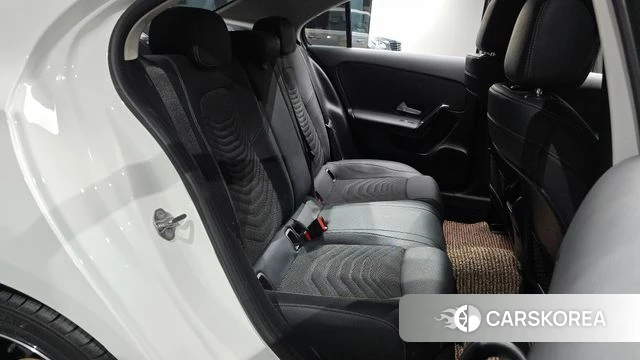 Mercedes-Benz A-Class W177 2020 Белый из Кореи, фото 2
