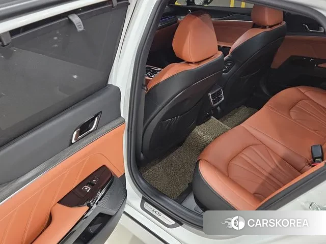 Kia The New K5 3rd generation 2025 Белый из Кореи, фото 2