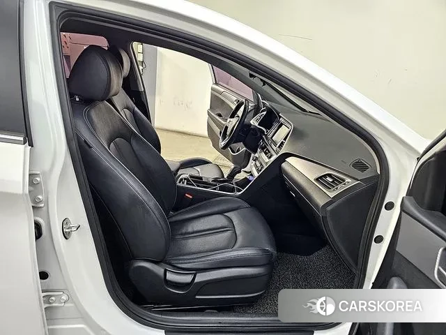 Hyundai Sonata New Rise 2018 Белый из Кореи, фото 2