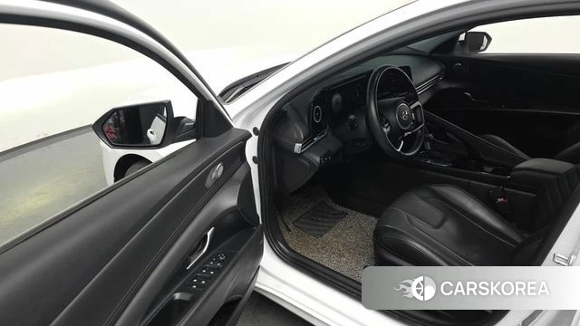 Hyundai Avante (CN7) 2021 Белый из Кореи, фото 2