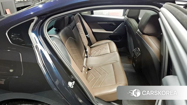 BMW 5 Series (G60) 2024 Синий из Кореи, фото 2