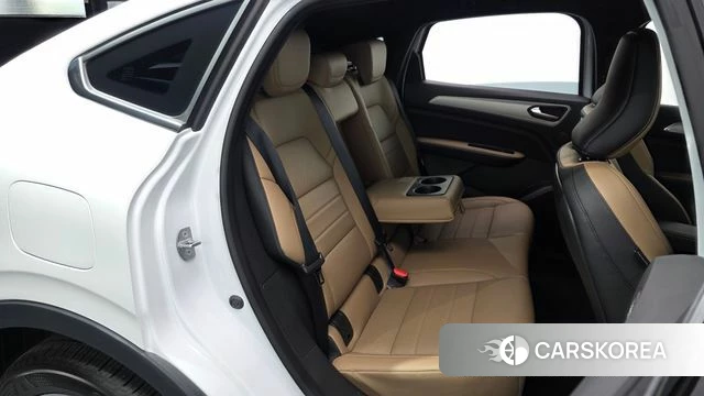 Renault Korea (Samsung) Arcana 2025 Белый из Кореи, фото 2