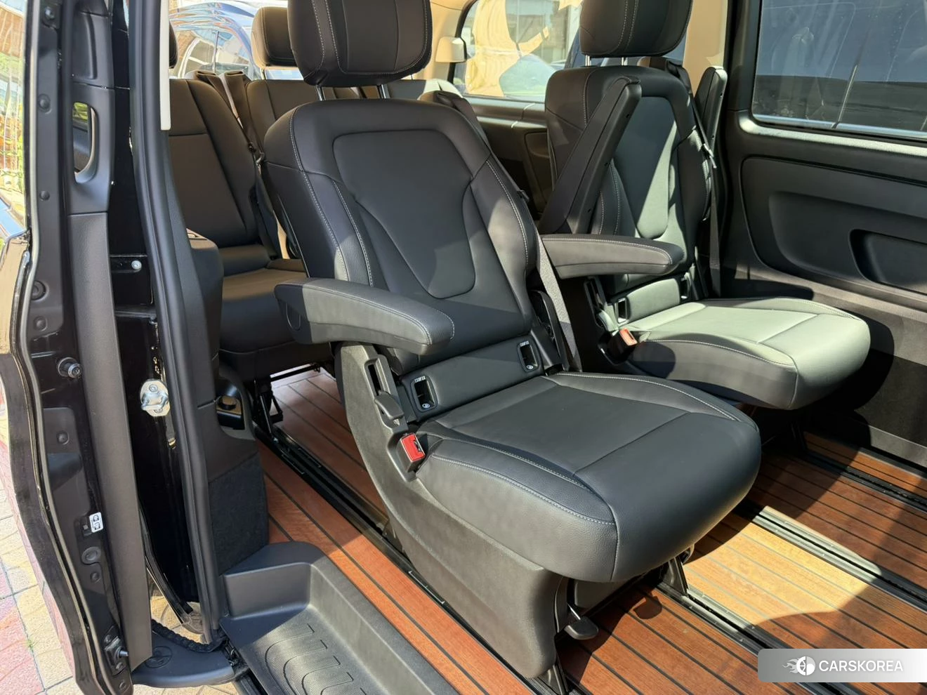 Mercedes-Benz Vito 2023 Черный из Китая, фото 2
