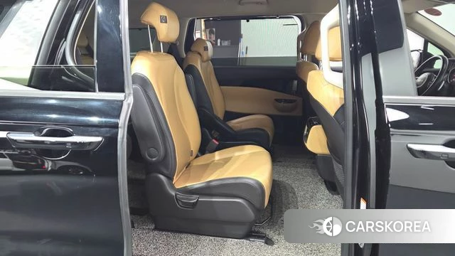 Kia Carnival 4th generation 2022 Черный из Кореи, фото 2
