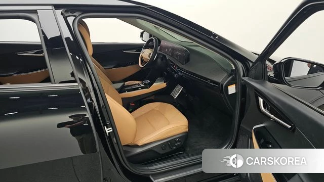 Kia EV6 2023 Черный из Кореи, фото 2