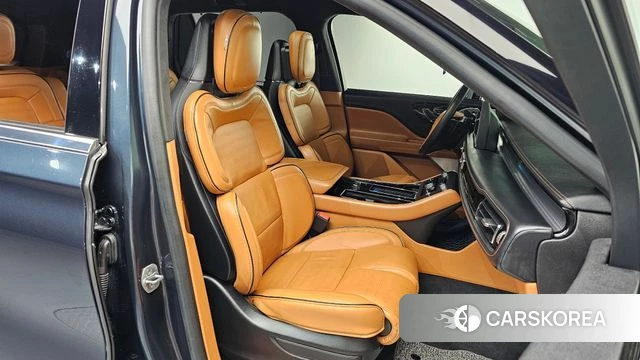 Lincoln Aviator 2nd generation 2022 Синий из Кореи, фото 2
