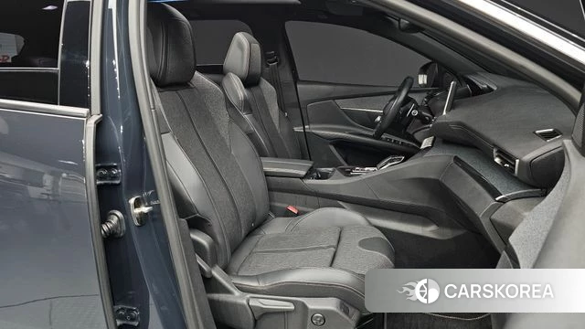Peugeot 3008 second generation 2019 Синий из Кореи, фото 2
