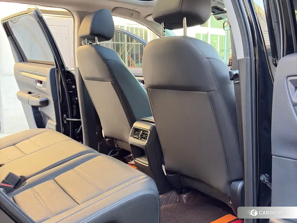 Honda CR-V 2023 Черный из Китая, фото 2
