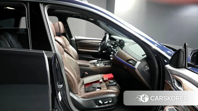 BMW 6 Series GT (G32) 2019 Черный из Кореи, фото 2